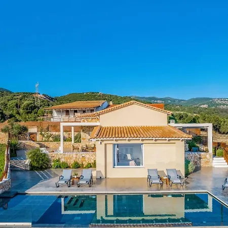 Villa Vardiola By Skinaria